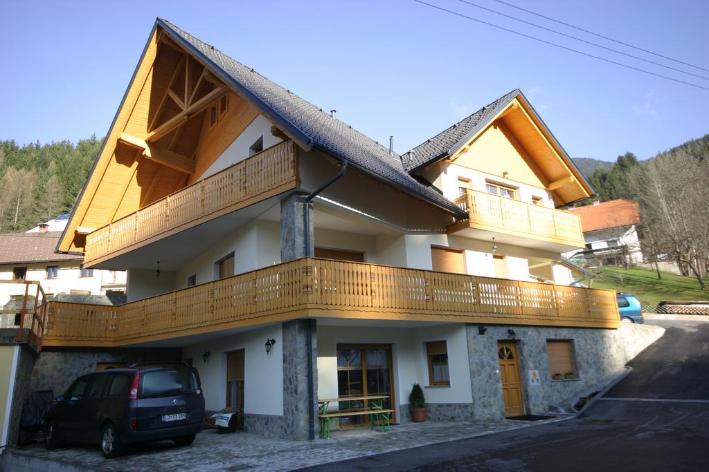 Apartments Karmen Rateče Buitenkant foto